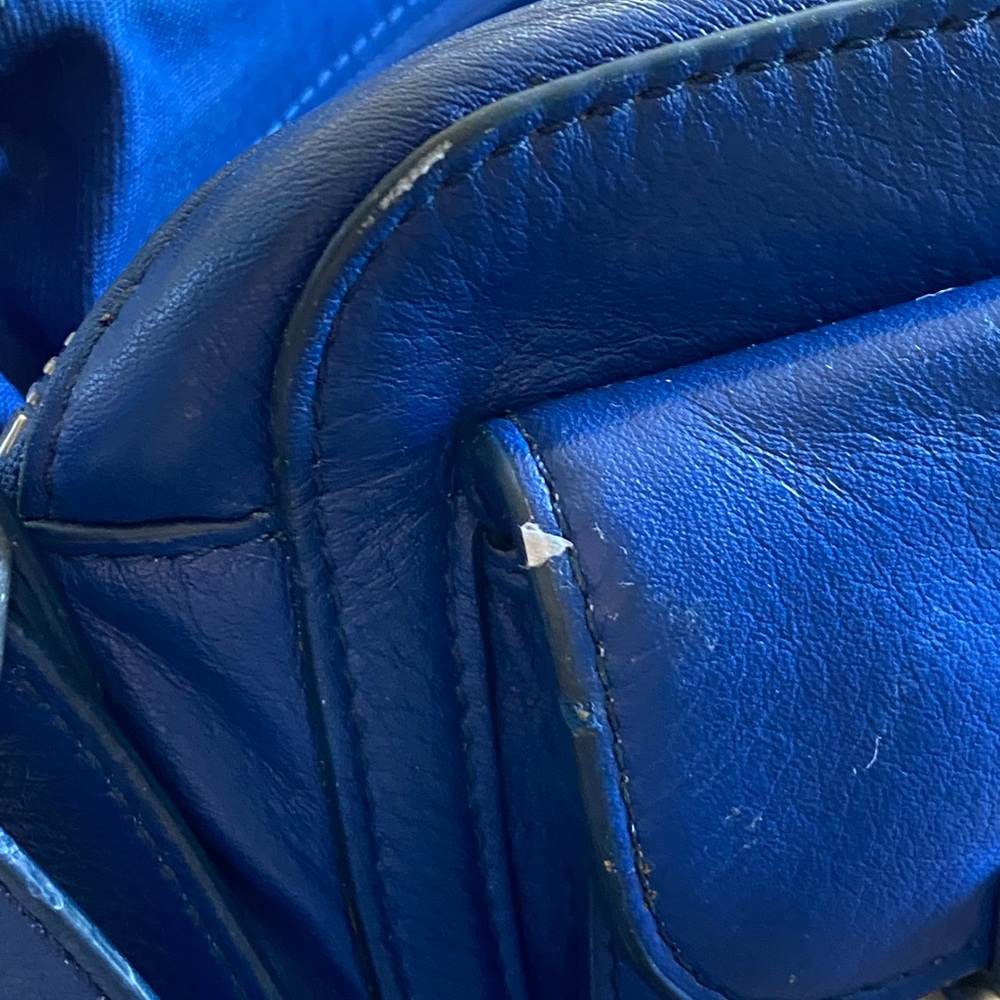 Fossil Blue Crossbody - Picture 6 of 8